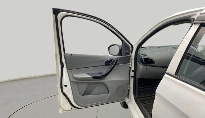 2021 Tata TIGOR XE PETROL, Petrol, Manual, 45,501 km, LHS Front Door