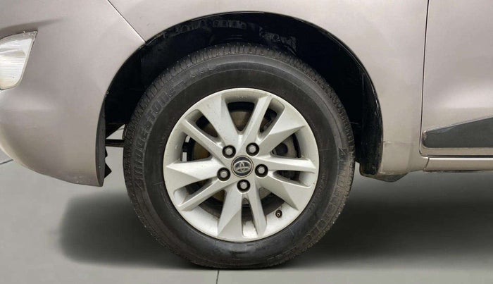 2018 Toyota Innova Crysta 2.4 VX 7 STR, Diesel, Manual, 98,512 km, Left Front Wheel