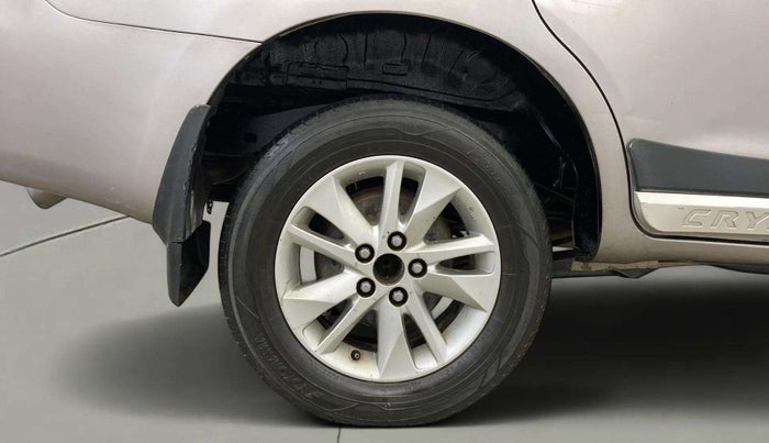 2018 Toyota Innova Crysta 2.4 VX 7 STR, Diesel, Manual, 98,512 km, Right Rear Wheel