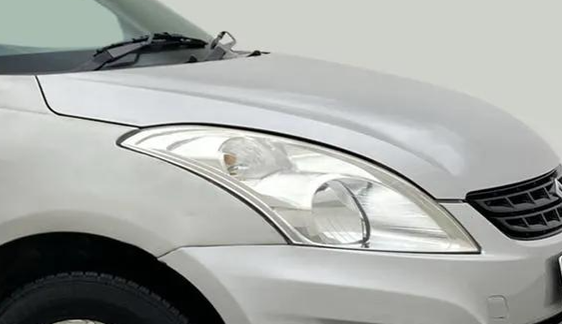2013 Maruti Swift Dzire VXI, Petrol, Manual, 64,887 km, Right headlight - Minor scratches