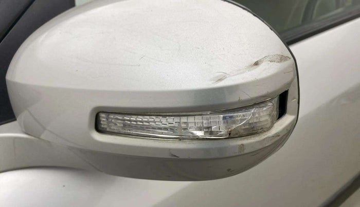 2013 Maruti Swift Dzire VXI, Petrol, Manual, 64,887 km, Left rear-view mirror - Indicator light has minor damage