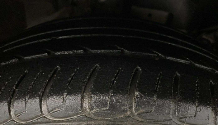 2021 Ford Ecosport TITANIUM 1.5L DIESEL, Diesel, Manual, 67,491 km, Right Front Tyre Tread