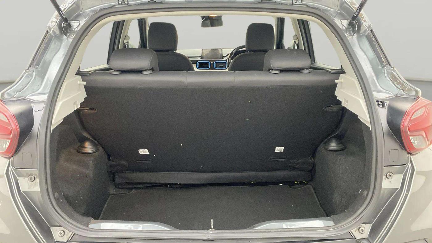 2022 Tata PUNCH CREATIVE  AMT, Petrol, Automatic, 12,834 km, Boot Open Zoomed View