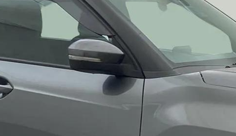 2022 Tata PUNCH CREATIVE  AMT, Petrol, Automatic, 12,834 km, Right rear-view mirror - Indicator light has minor damage