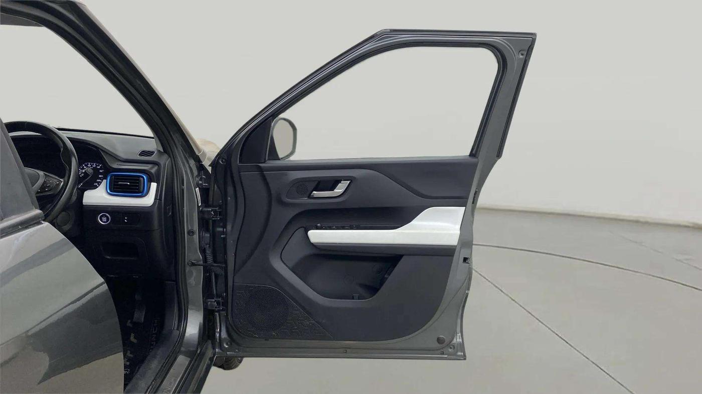 2022 Tata PUNCH CREATIVE  AMT, Petrol, Automatic, 12,834 km, RHS Front Door