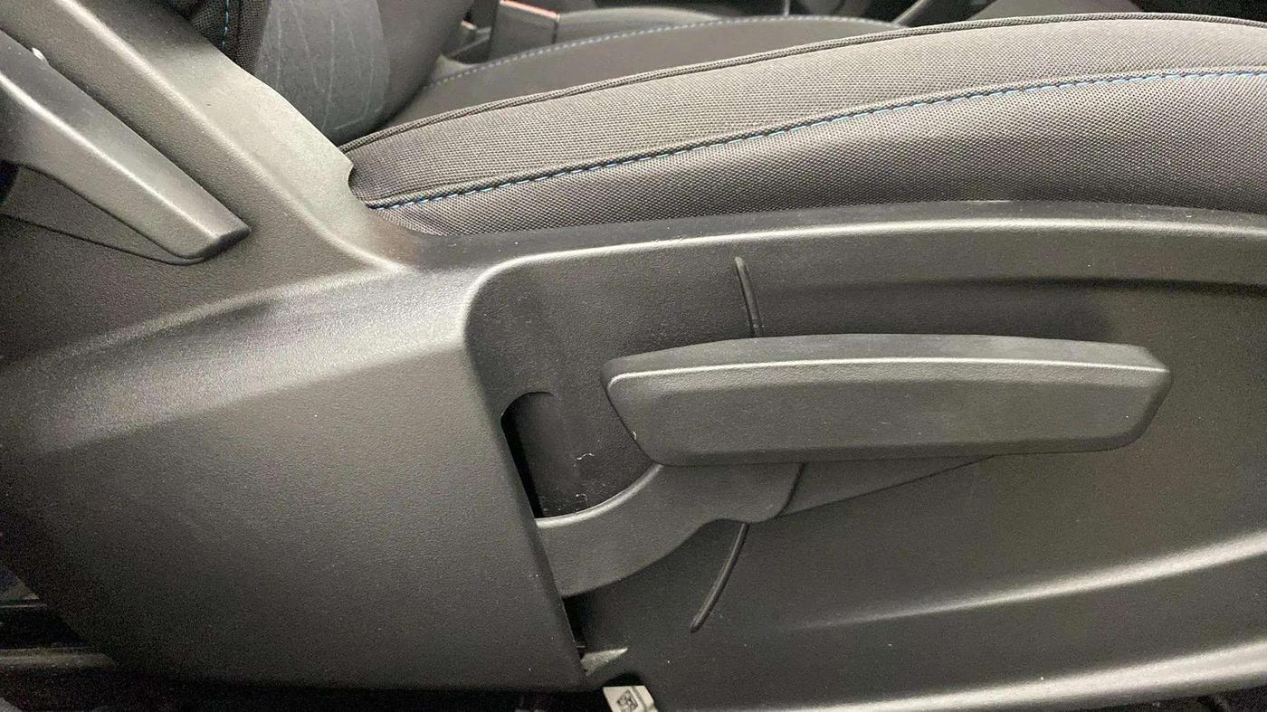 2022 Tata PUNCH CREATIVE  AMT, Petrol, Automatic, 12,834 km, Driver Side Adjustment Panel