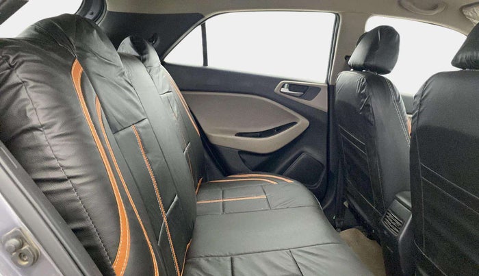 2018 Hyundai Elite i20 MAGNA EXECUTIVE 1.2, Petrol, Manual, 68,883 km, Right Side Rear Door Cabin