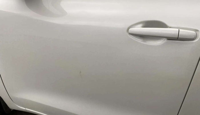 2022 Maruti Swift VXI, Petrol, Manual, 12,833 km, Front passenger door - Door stopper rubber missing