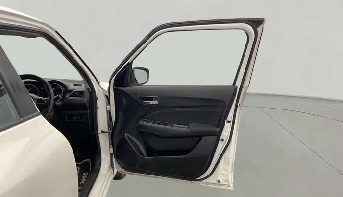 2022 Maruti Swift VXI, Petrol, Manual, 12,833 km, RHS Front Door