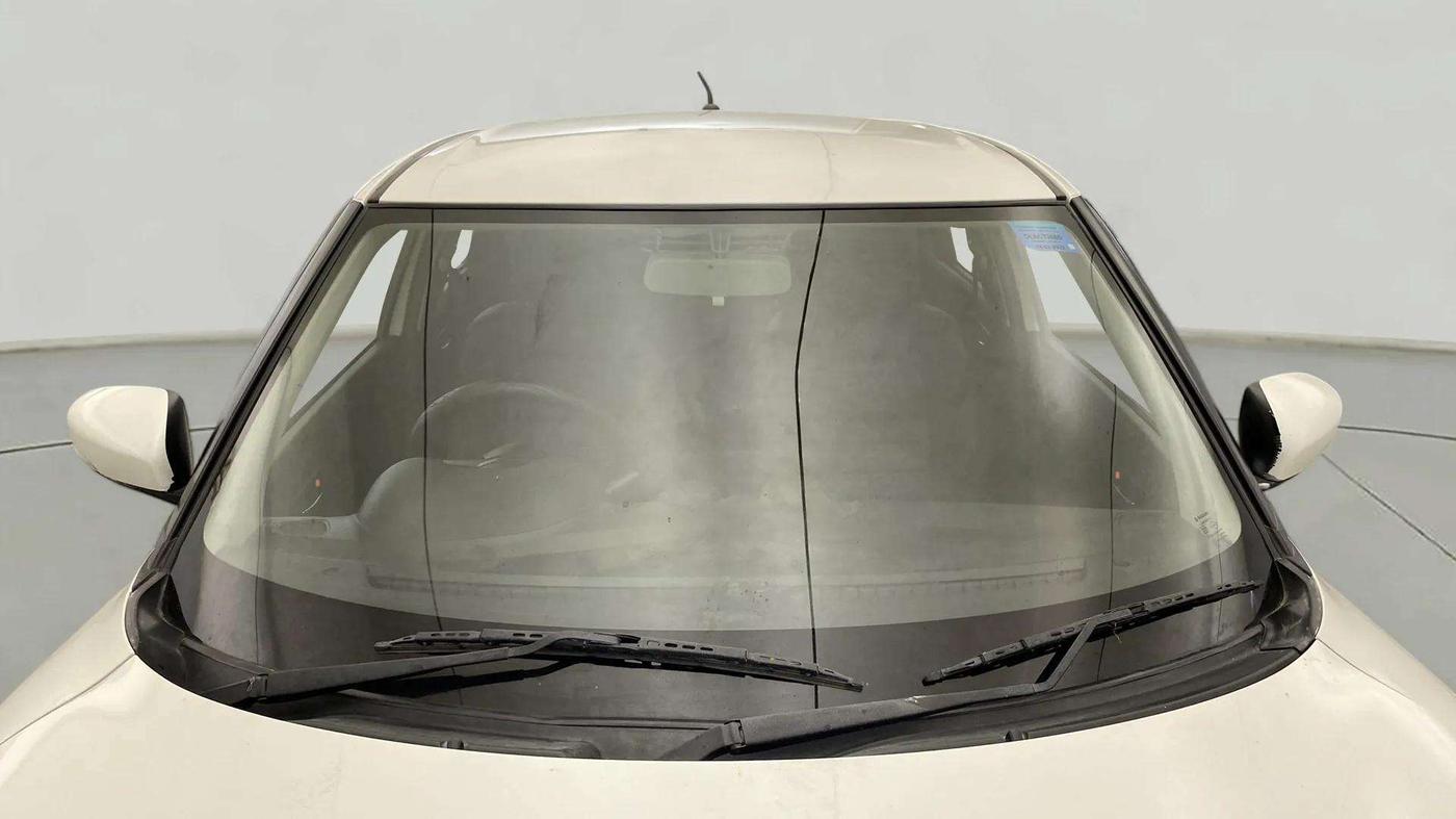 2022 Maruti Swift VXI, Petrol, Manual, 12,833 km, Front Windshield