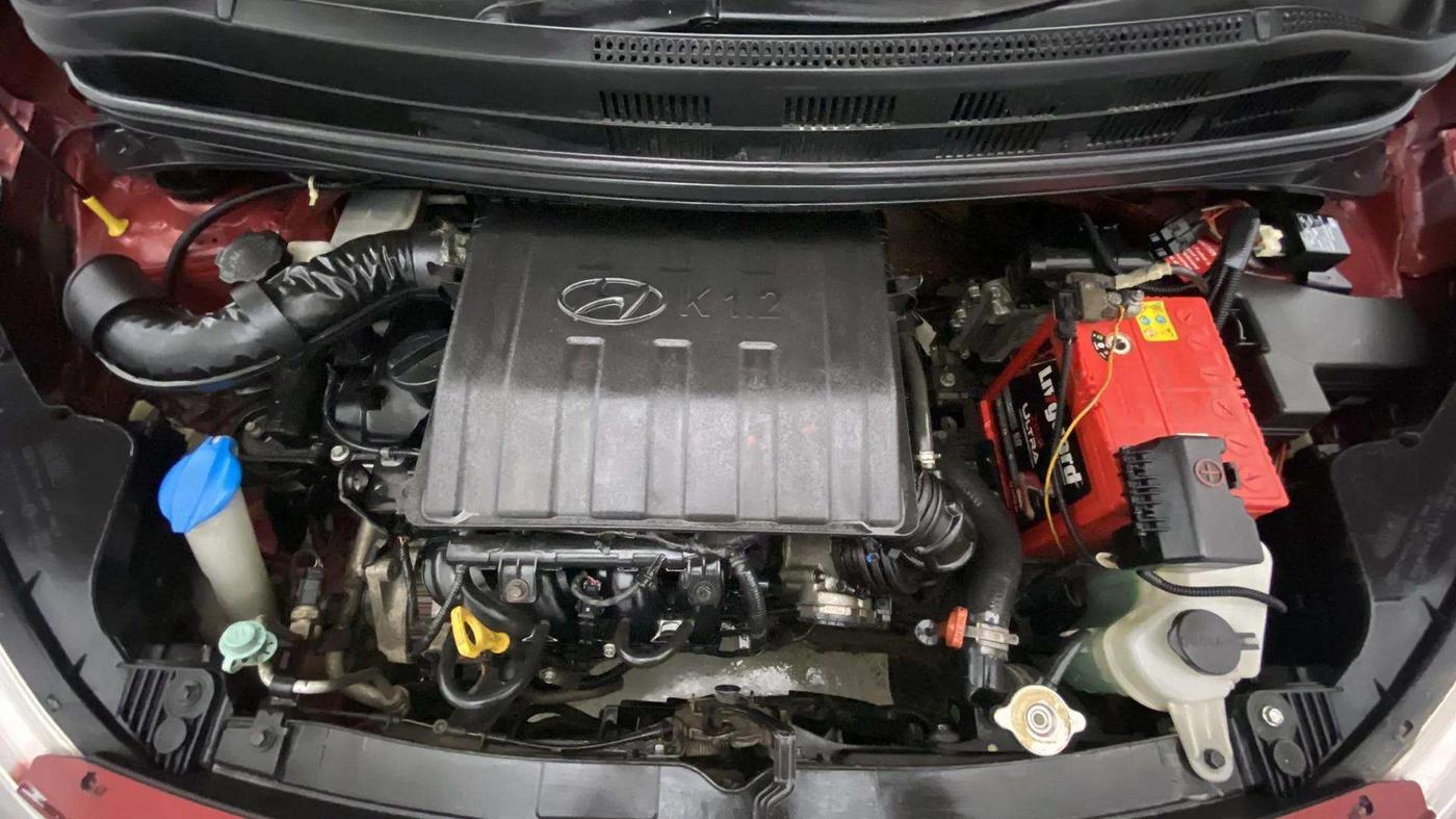 2017 Hyundai Grand i10 MAGNA AT 1.2 KAPPA VTVT, Petrol, Automatic, 41,624 km, Engine View