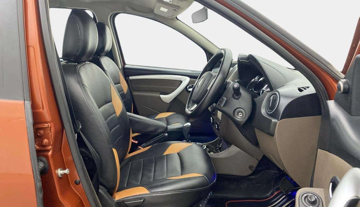 2018 Renault Duster 110 PS RXS 4X2 AMT DIESEL, Diesel, Automatic, 56,700 km, Right Side Front Door Cabin