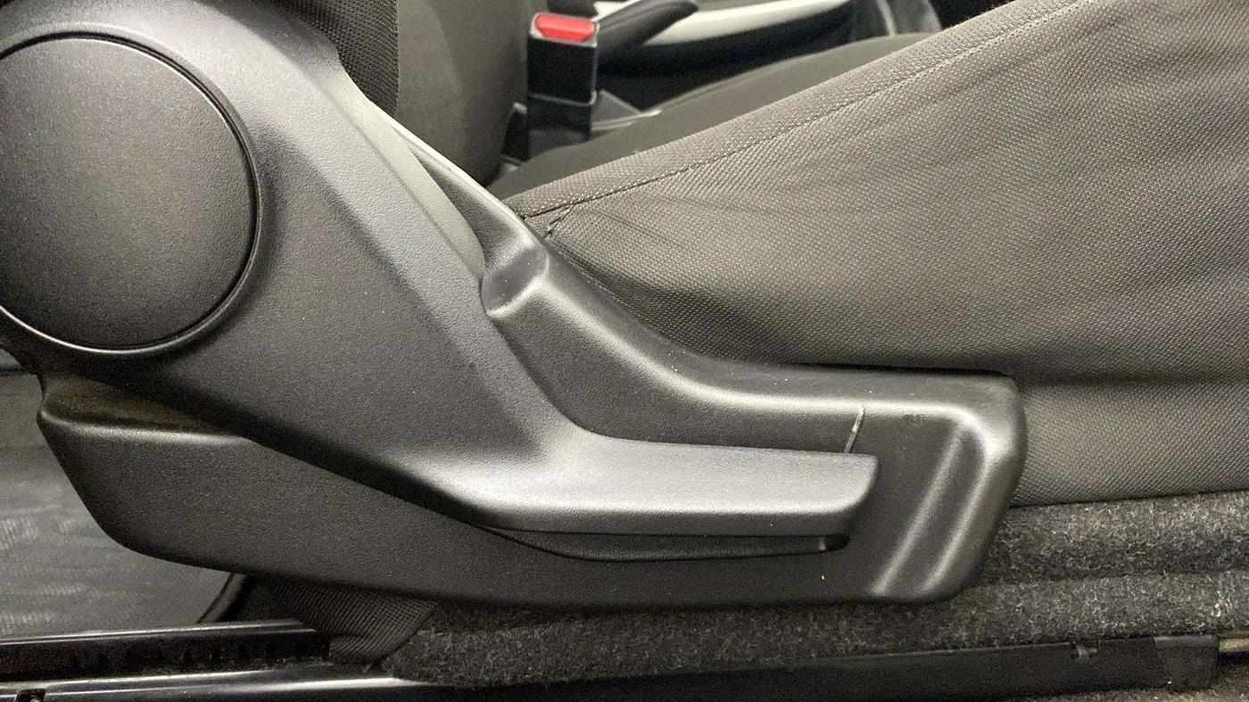 2018 Maruti Baleno DELTA PETROL 1.2, Petrol, Manual, 50,996 km, Driver Side Adjustment Panel