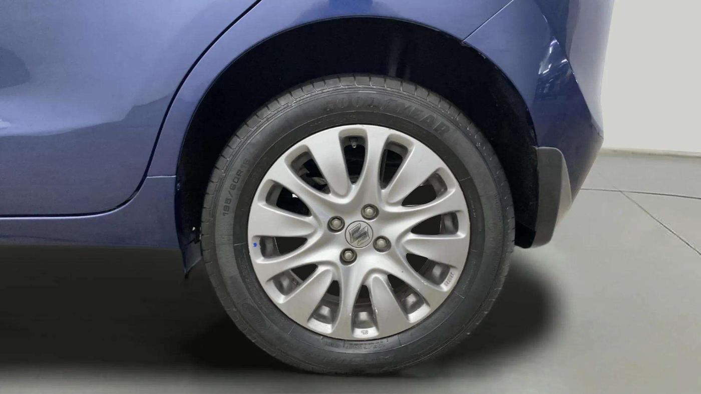 2018 Maruti Baleno ZETA CVT PETROL 1.2, Petrol, Automatic, 31,904 km, Left Rear Wheel