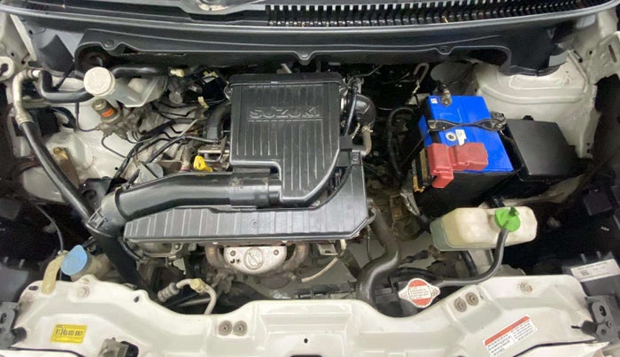2013 Maruti Ertiga VXI, Petrol, Manual, 37,702 km, Engine View