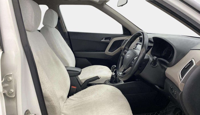 2017 Hyundai Creta SX PLUS 1.6 PETROL, Petrol, Manual, 69,138 km, Right Side Front Door Cabin