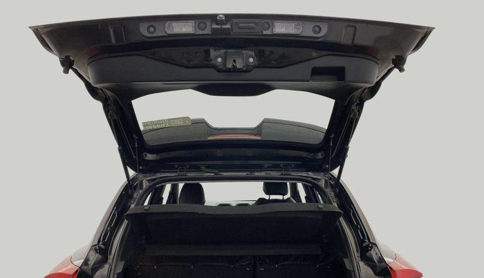 2022 Nissan MAGNITE XV MT, Petrol, Manual, 21,342 km, Boot Door Open