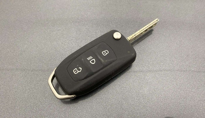 2022 Tata Tiago XZ PLUS PETROL, Petrol, Manual, 14,012 km, Key Close Up