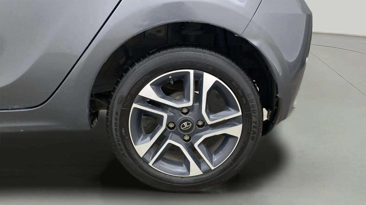 2022 Tata Tiago XZ PLUS PETROL, Petrol, Manual, 14,012 km, Left Rear Wheel
