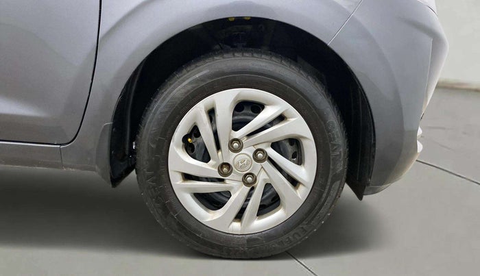 2022 Hyundai GRAND I10 NIOS MAGNA 1.2 KAPPA VTVT, Petrol, Manual, 15,661 km, Right Front Wheel
