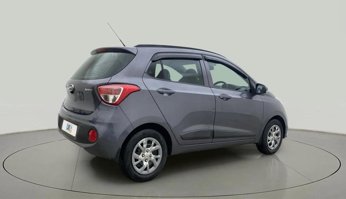 2018 Hyundai Grand i10 SPORTZ 1.2 KAPPA VTVT, Petrol, Manual, 41,400 km, Right Back Diagonal