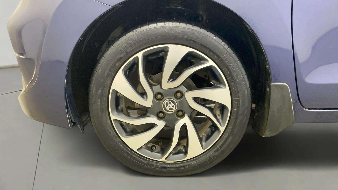 2020 Toyota Glanza V CVT, Petrol, Automatic, 55,302 km, Left Front Wheel