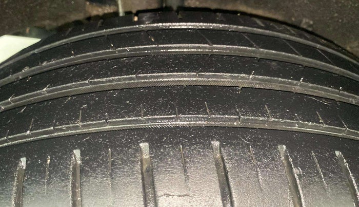 2020 Toyota Glanza V CVT, Petrol, Automatic, 55,302 km, Right Rear Tyre Tread