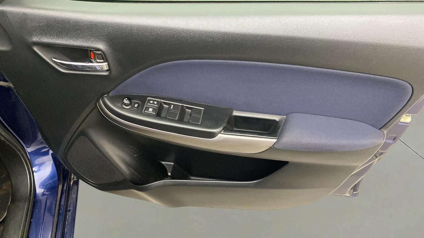 2020 Toyota Glanza V CVT, Petrol, Automatic, 55,302 km, Driver Side Door Panels Control