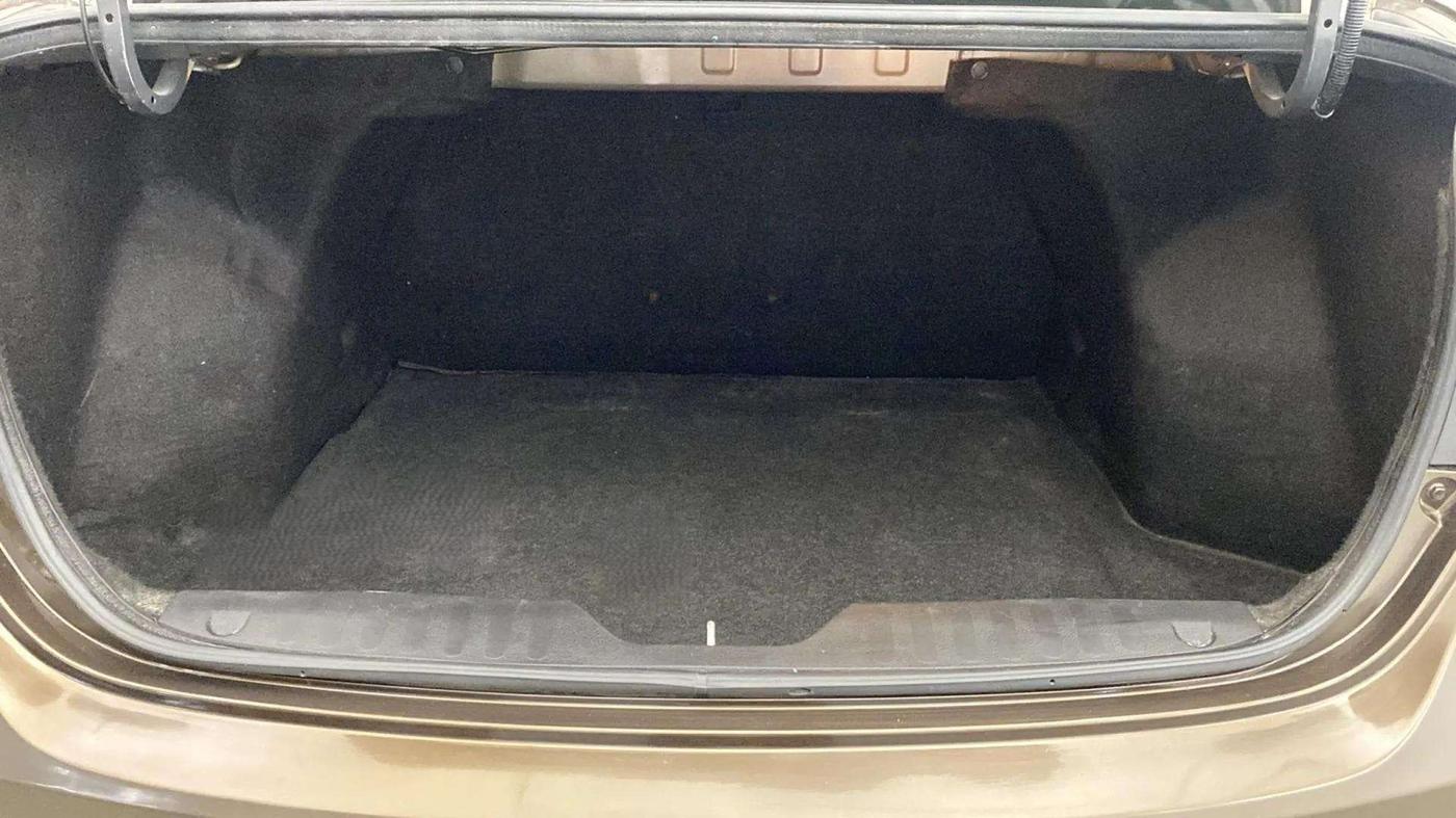 2015 Maruti Ciaz ZXI, Petrol, Manual, 95,422 km, Boot Inside