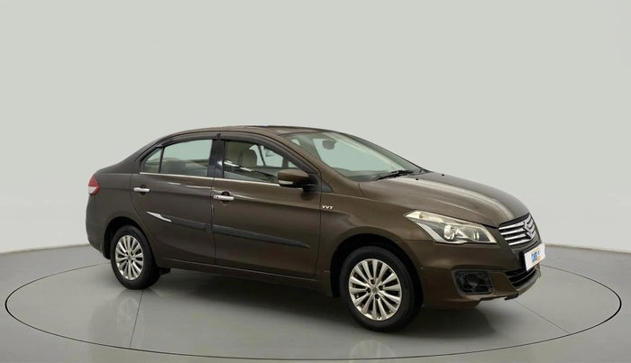 2015 Maruti Ciaz ZXI, Petrol, Manual, 95,339 km, Right Front Diagonal