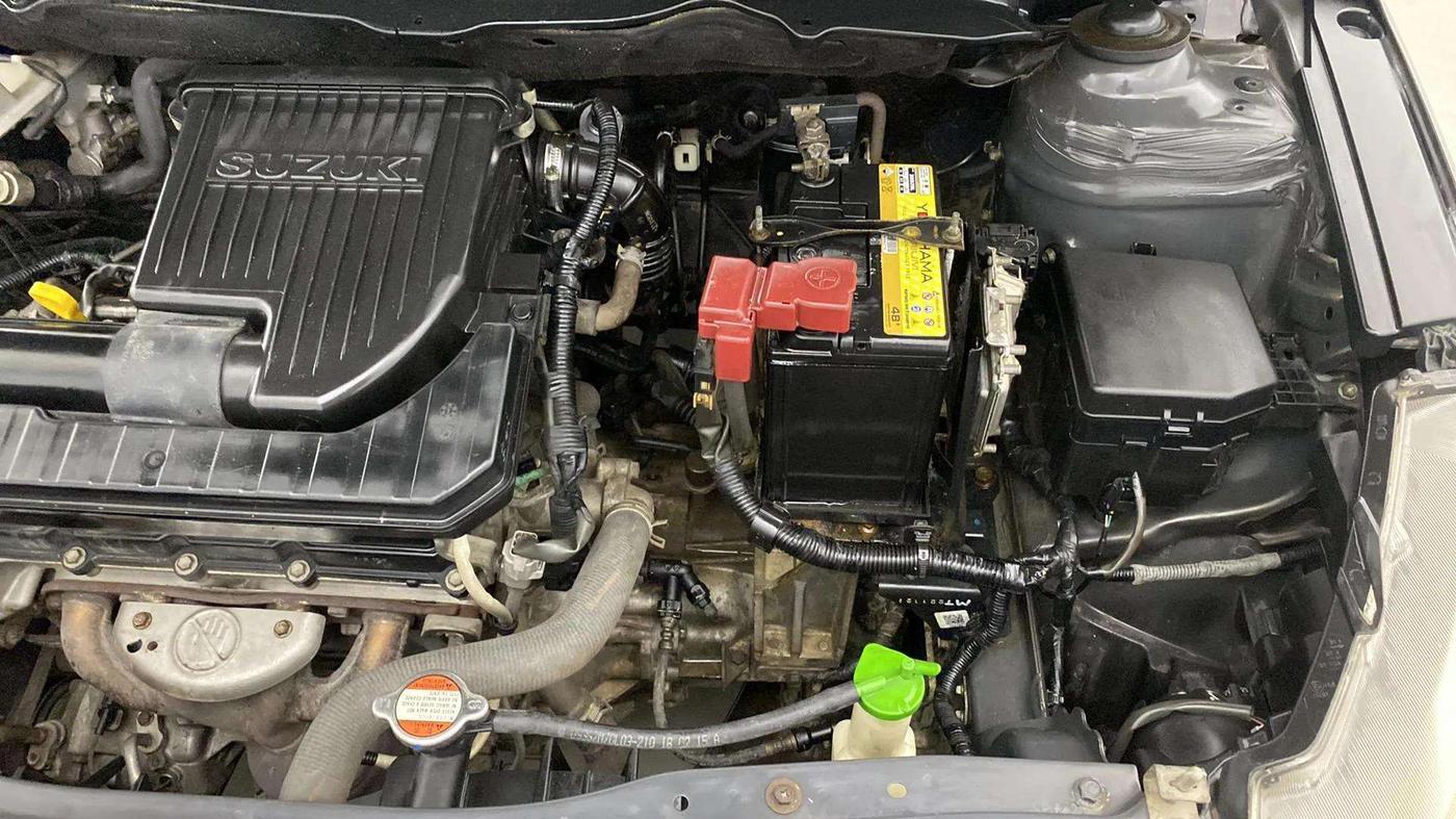 2015 Maruti Ciaz ZXI, Petrol, Manual, 95,422 km, Engine View - Left