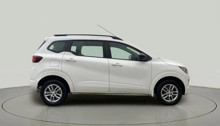 2022 Renault TRIBER RXT AMT, Petrol, Automatic, 37,121 km, Right Side View