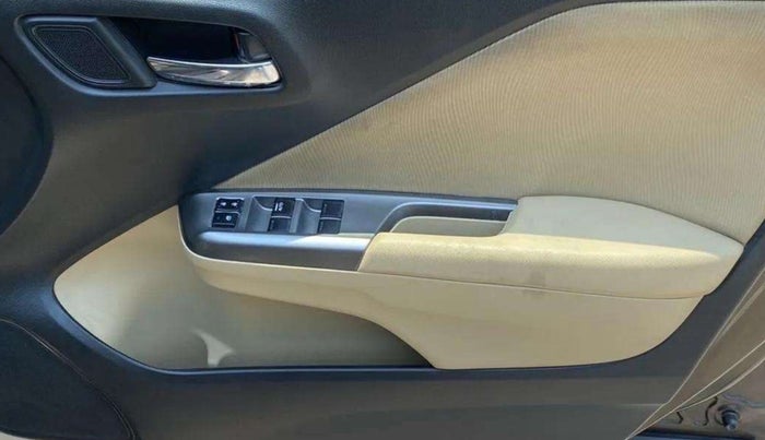 2014 Honda City 1.5L I-VTEC V MT, Petrol, Manual, 61,972 km, Driver Side Door Panels Control