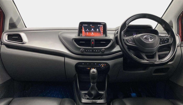 2020 Tata ALTROZ XT PETROL, Petrol, Manual, 16,706 km, Dashboard