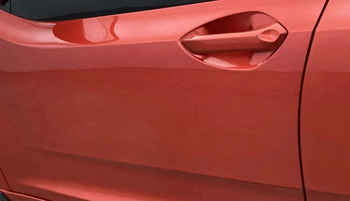 2020 Tata ALTROZ XT PETROL, Petrol, Manual, 16,706 km, Front passenger door - Minor scratches