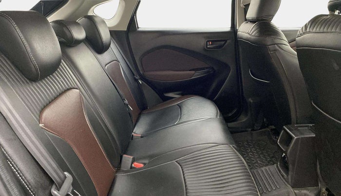 2023 Maruti FRONX DELTA PLUS 1.2MT, Petrol, Manual, 24,935 km, Right Side Rear Door Cabin