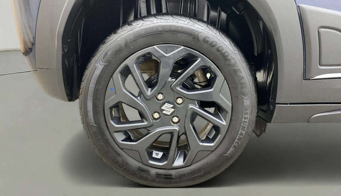 2023 Maruti FRONX DELTA PLUS 1.2MT, Petrol, Manual, 24,935 km, Right Rear Wheel