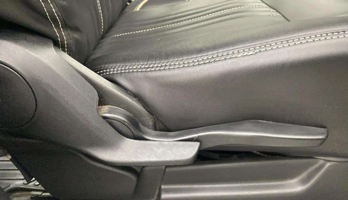 2021 Maruti XL6 ZETA AT, Petrol, Automatic, 49,957 km, Driver Side Adjustment Panel