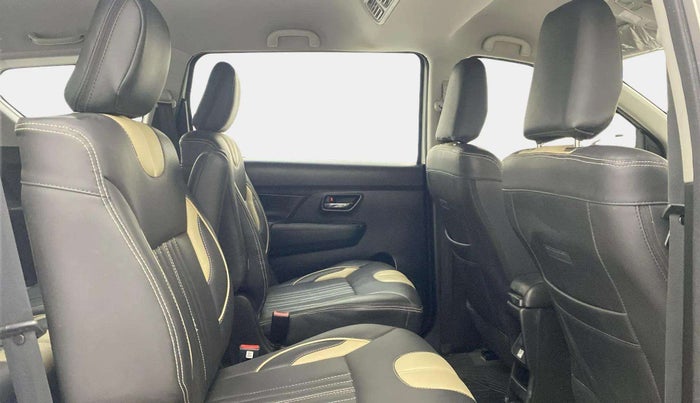 2021 Maruti XL6 ZETA AT, Petrol, Automatic, 49,957 km, Right Side Rear Door Cabin