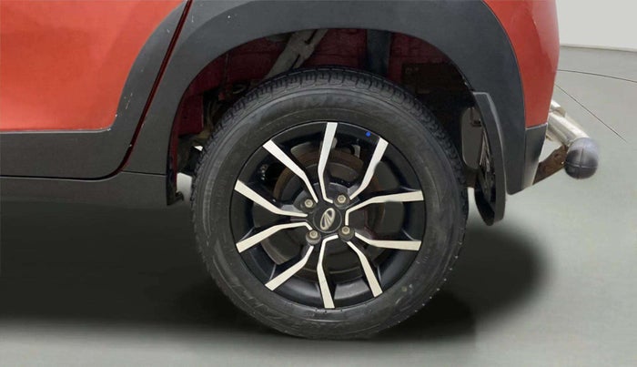 2018 Mahindra KUV 100 NXT K8 P 6 STR, CNG, Manual, 19,907 km, Left Rear Wheel