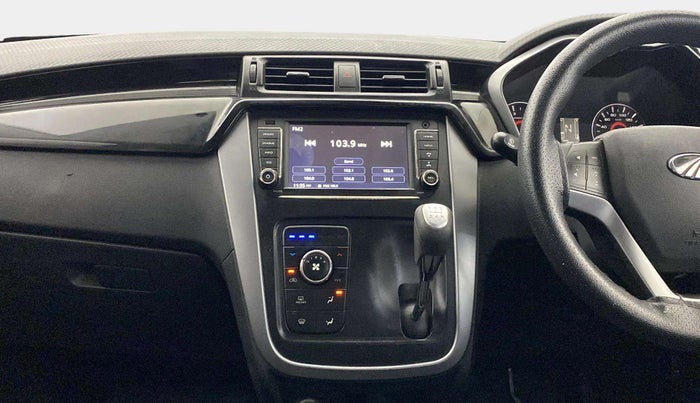 2018 Mahindra KUV 100 NXT K8 P 6 STR, CNG, Manual, 19,907 km, Air Conditioner
