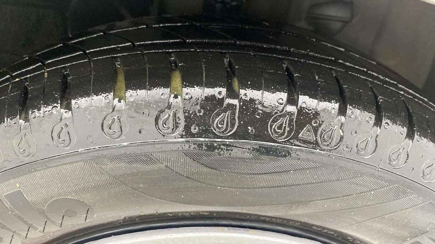 2020 Datsun Redi Go D, Petrol, Manual, 8,243 km, Right Front Tyre Tread