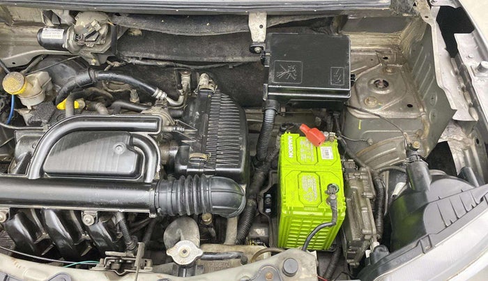 2018 Renault Kwid CLIMBER 1.0 AMT, Petrol, Automatic, 23,830 km, Engine View - Left