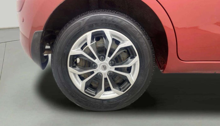 2015 Nissan Micra Active XV SAFETY PACK, Petrol, Manual, 64,825 km, Right Rear Wheel