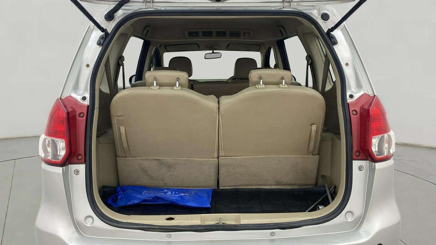 2016 Maruti Ertiga VDI SHVS, Diesel, Manual, 77,621 km, Boot Inside