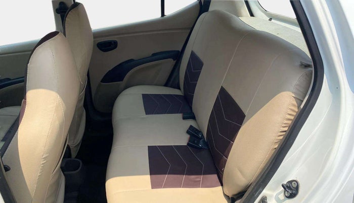 2013 Hyundai i10 MAGNA 1.1, Petrol, Manual, 49,438 km, Right Side Rear Door Cabin