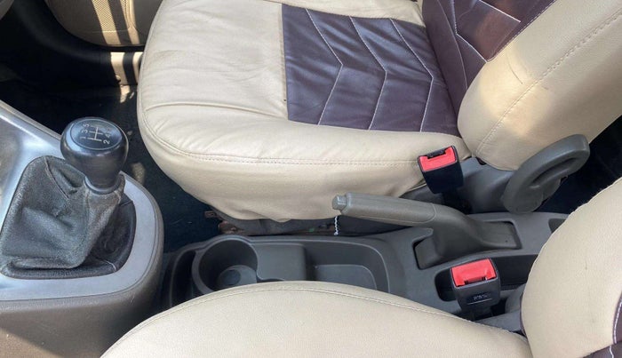 2013 Hyundai i10 MAGNA 1.1, Petrol, Manual, 49,438 km, Gear Lever