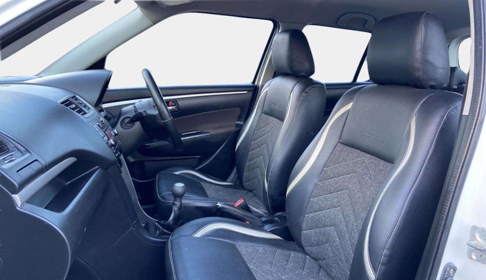 2016 Maruti Swift VXI, Petrol, Manual, 41,944 km, Right Side Front Door Cabin