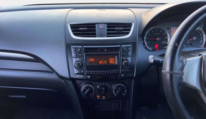 2016 Maruti Swift VXI, Petrol, Manual, 41,944 km, Air Conditioner