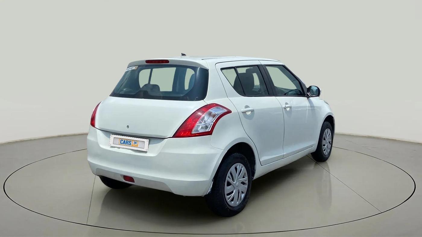 2016 Maruti Swift VXI, Petrol, Manual, 42,078 km, Right Back Diagonal